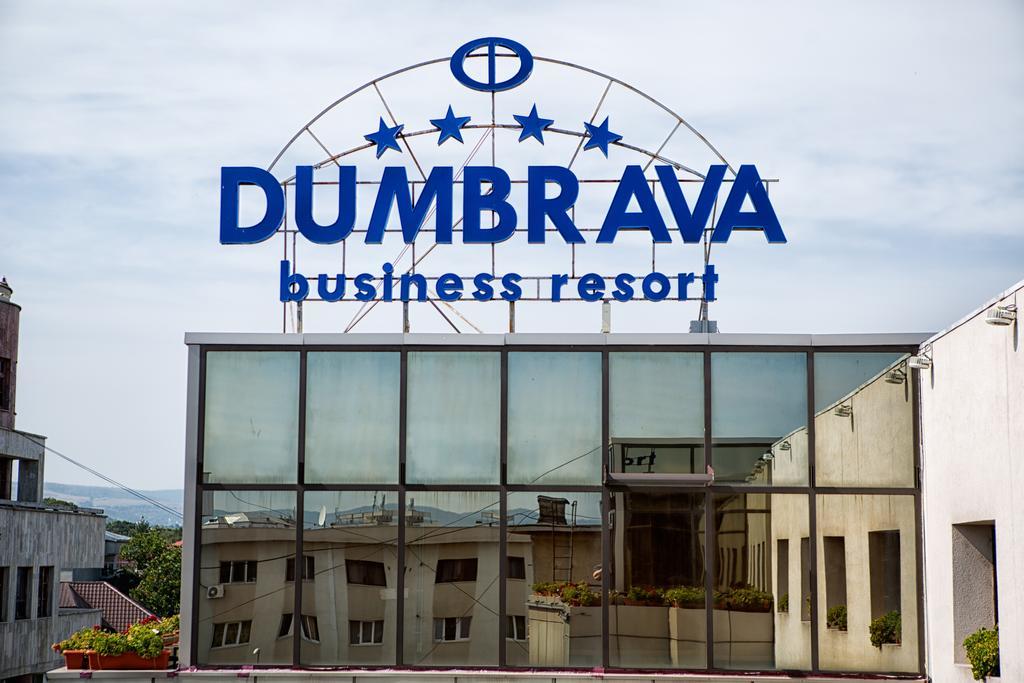 Hotel Dumbrava Bacău Exteriér fotografie